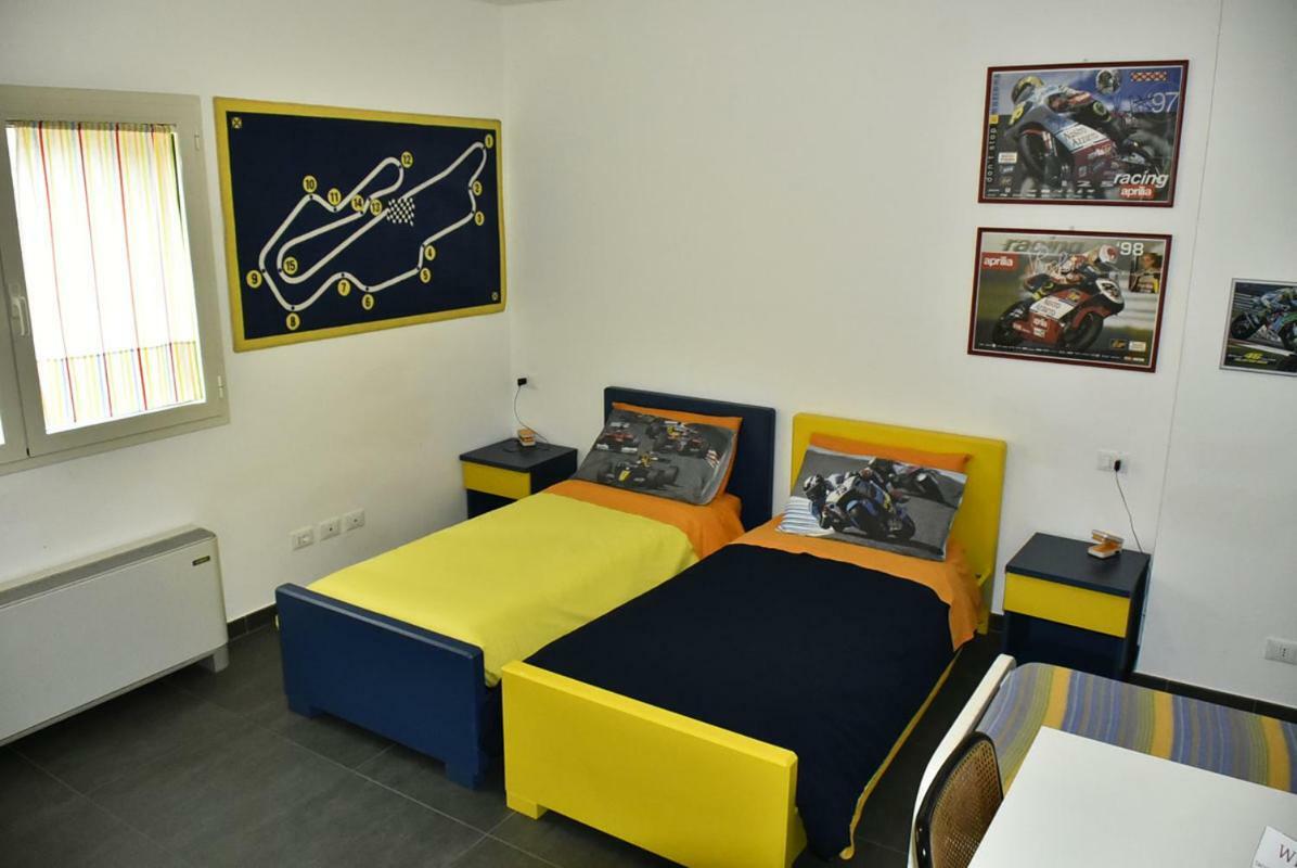 Rental Rooms Antonella Tavullia Kültér fotó